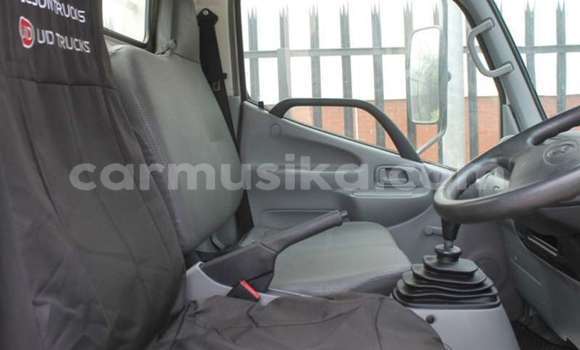 Acheter Occasion Utilitaire Toyota Dyna Blanc à Beitbridge, Matabeleland South Acheter Occasion Utilitaire Toyota Dyna Blanc à Beitbridge, Matabeleland South