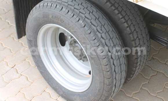 Acheter Occasion Utilitaire Toyota Dyna Blanc à Beitbridge, Matabeleland South Acheter Occasion Utilitaire Toyota Dyna Blanc à Beitbridge, Matabeleland South