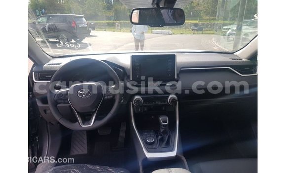 Tenga Imported Toyota HiAce Zvimwe Rori in Import - Dubai in Harare Tenga Imported Toyota HiAce Zvimwe Rori in Import - Dubai in Harare