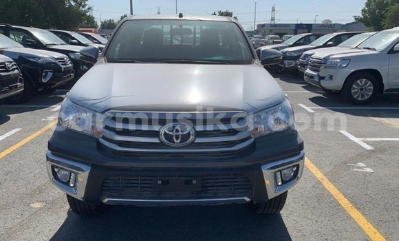 Nunua Imported Toyota Hilux Nyingine Gari ndani ya Import - Dubai nchini Harare Nunua Imported Toyota Hilux Nyingine Gari ndani ya Import - Dubai nchini Harare