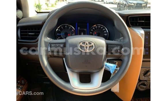 Acheter Import Voiture Toyota Fortuner Autre à Import - Dubai, Harare Acheter Import Voiture Toyota Fortuner Autre à Import - Dubai, Harare