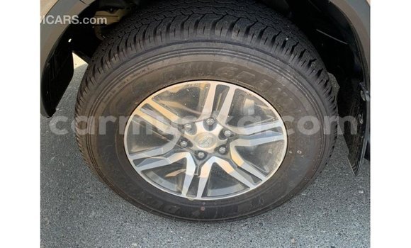 Acheter Import Voiture Toyota Fortuner Autre à Import - Dubai, Harare Acheter Import Voiture Toyota Fortuner Autre à Import - Dubai, Harare