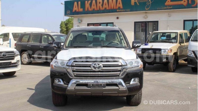 Big with watermark toyota land cruiser harare import dubai 12448