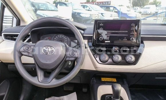 Buy Import Toyota Corolla White Car in Import - Dubai in Harare Buy Import Toyota Corolla White Car in Import - Dubai in Harare