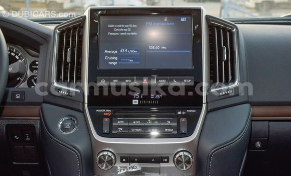 Acheter Import Voiture Toyota Land Cruiser Noir à Import - Dubai, Harare Acheter Import Voiture Toyota Land Cruiser Noir à Import - Dubai, Harare