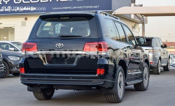 Acheter Import Voiture Toyota Land Cruiser Noir à Import - Dubai, Harare Acheter Import Voiture Toyota Land Cruiser Noir à Import - Dubai, Harare