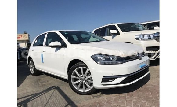 Buy Import Volkswagen Golf White Car in Import - Dubai in Harare Buy Import Volkswagen Golf White Car in Import - Dubai in Harare
