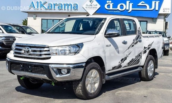 Tenga Imported Toyota Hilux Chena Mota in Import - Dubai in Harare Tenga Imported Toyota Hilux Chena Mota in Import - Dubai in Harare