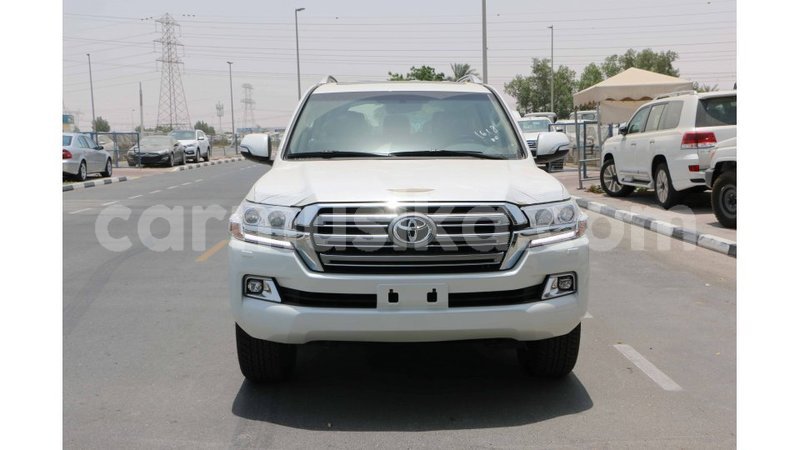 Big with watermark toyota land cruiser harare import dubai 12485