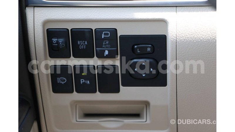 Big with watermark toyota land cruiser harare import dubai 12485