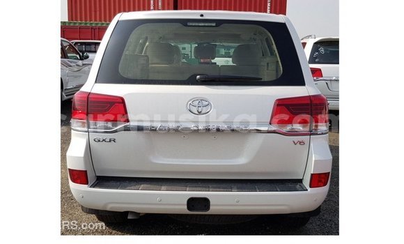 Buy Import Toyota Land Cruiser White Car in Import - Dubai in Harare Buy Import Toyota Land Cruiser White Car in Import - Dubai in Harare