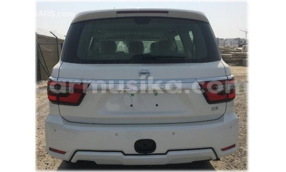 Acheter Import Voiture Nissan Patrol Blanc à Import - Dubai, Harare Acheter Import Voiture Nissan Patrol Blanc à Import - Dubai, Harare