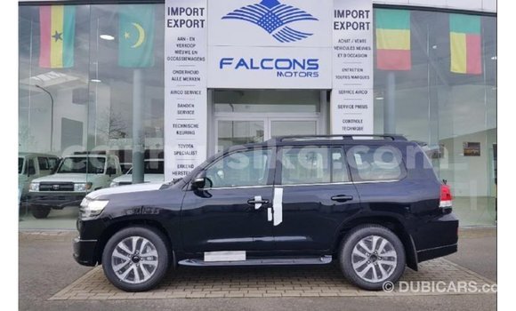 Nunua Imported Toyota Land Cruiser Nyeusi Gari ndani ya Import - Dubai nchini Harare Nunua Imported Toyota Land Cruiser Nyeusi Gari ndani ya Import - Dubai nchini Harare