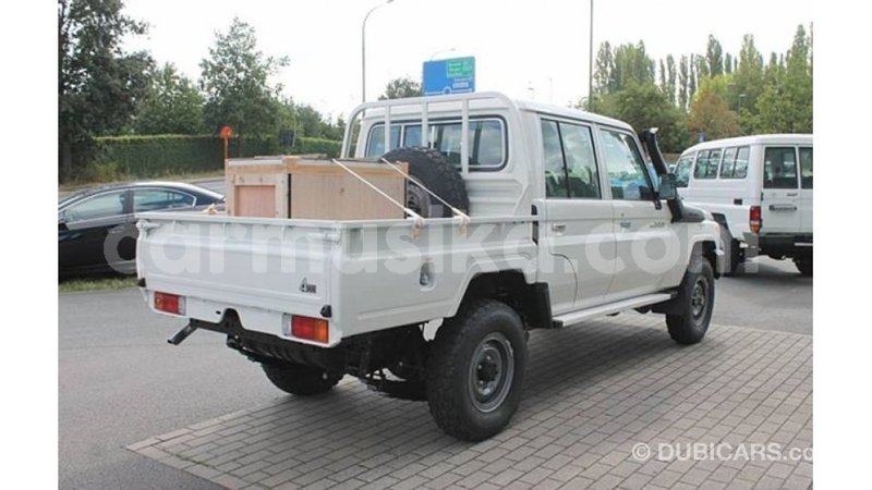 Big with watermark toyota land cruiser harare import dubai 12516