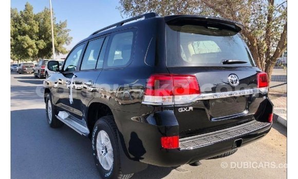 Acheter Import Voiture Toyota Land Cruiser Noir à Import - Dubai, Harare Acheter Import Voiture Toyota Land Cruiser Noir à Import - Dubai, Harare