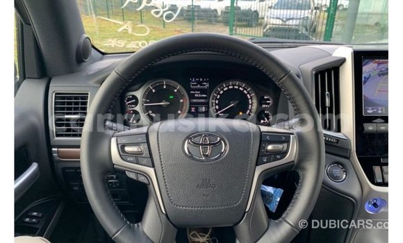 Acheter Import Voiture Toyota Land Cruiser Noir à Import - Dubai, Harare Acheter Import Voiture Toyota Land Cruiser Noir à Import - Dubai, Harare
