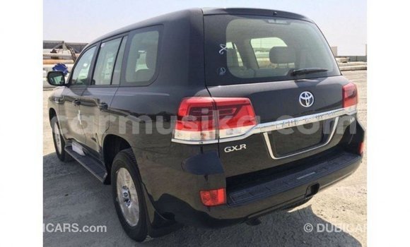 Acheter Import Voiture Toyota Land Cruiser Noir à Import - Dubai, Harare Acheter Import Voiture Toyota Land Cruiser Noir à Import - Dubai, Harare