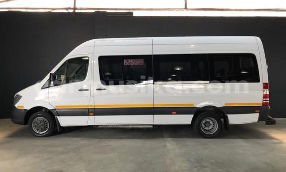 Buy Used Mercedes‒Benz Sprinter White Truck in Beitbridge in Matabeleland South Buy Used Mercedes‒Benz Sprinter White Truck in Beitbridge in Matabeleland South