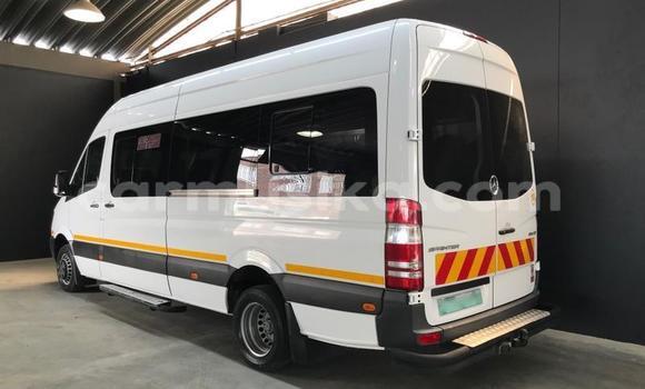 Buy Used Mercedes‒Benz Sprinter White Truck in Beitbridge in Matabeleland South Buy Used Mercedes‒Benz Sprinter White Truck in Beitbridge in Matabeleland South