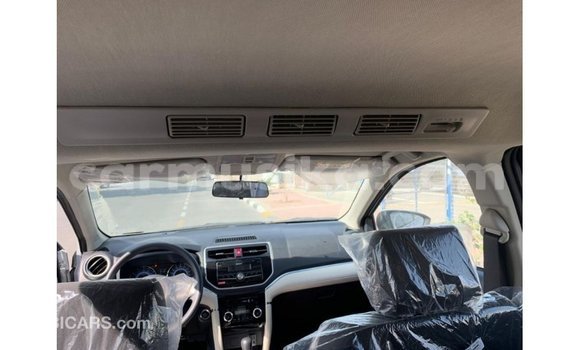 Nunua Imported Toyota Rush Nyingine Gari ndani ya Import - Dubai nchini Harare Nunua Imported Toyota Rush Nyingine Gari ndani ya Import - Dubai nchini Harare