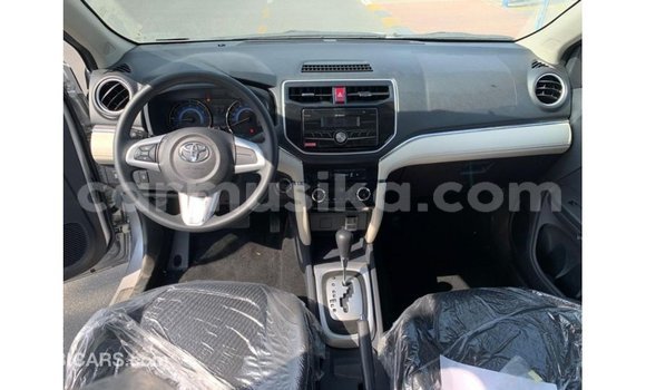 Nunua Imported Toyota Rush Nyingine Gari ndani ya Import - Dubai nchini Harare Nunua Imported Toyota Rush Nyingine Gari ndani ya Import - Dubai nchini Harare