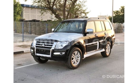 Buy Import Mitsubishi Pajero Black Car in Import - Dubai in Harare Buy Import Mitsubishi Pajero Black Car in Import - Dubai in Harare