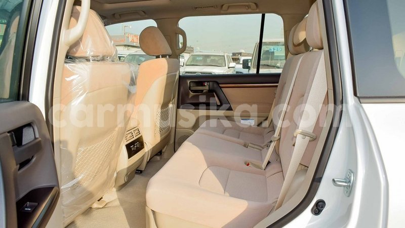 Big with watermark toyota land cruiser harare import dubai 12556