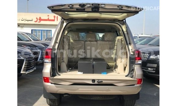 Buy Import Toyota Land Cruiser Other Car in Import - Dubai in Harare Buy Import Toyota Land Cruiser Other Car in Import - Dubai in Harare