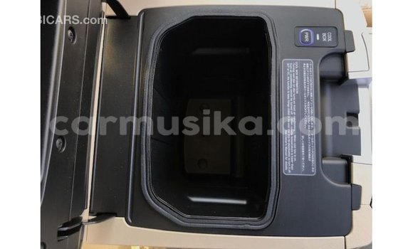 Buy Import Toyota Land Cruiser Other Car in Import - Dubai in Harare Buy Import Toyota Land Cruiser Other Car in Import - Dubai in Harare