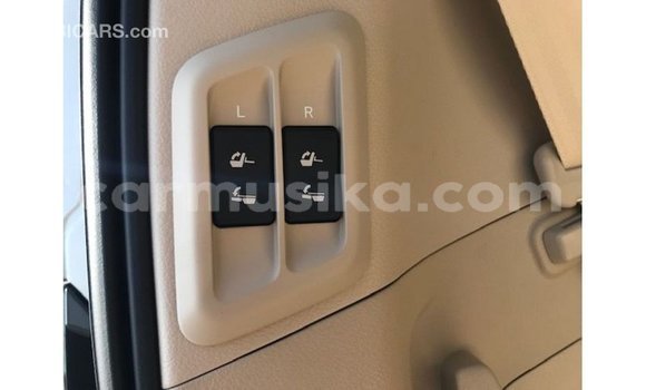 Tenga Imported Toyota Prado Chena Mota in Import - Dubai in Harare Tenga Imported Toyota Prado Chena Mota in Import - Dubai in Harare