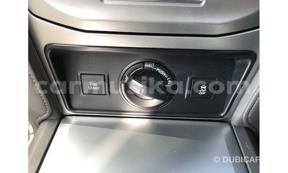 Tenga Imported Toyota Prado Chena Mota in Import - Dubai in Harare Tenga Imported Toyota Prado Chena Mota in Import - Dubai in Harare