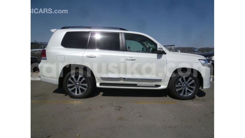 Big with watermark toyota land cruiser harare import dubai 12564