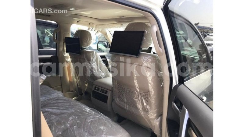 Big with watermark toyota land cruiser harare import dubai 12564