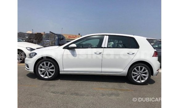 Nunua Imported Volkswagen Golf Nyeupe Gari ndani ya Import - Dubai nchini Harare Nunua Imported Volkswagen Golf Nyeupe Gari ndani ya Import - Dubai nchini Harare