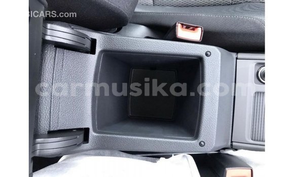 Nunua Imported Volkswagen Golf Nyeupe Gari ndani ya Import - Dubai nchini Harare Nunua Imported Volkswagen Golf Nyeupe Gari ndani ya Import - Dubai nchini Harare