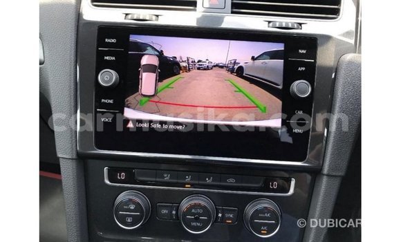 Nunua Imported Volkswagen Golf Nyeupe Gari ndani ya Import - Dubai nchini Harare Nunua Imported Volkswagen Golf Nyeupe Gari ndani ya Import - Dubai nchini Harare