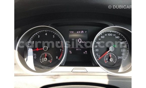 Nunua Imported Volkswagen Golf Nyeupe Gari ndani ya Import - Dubai nchini Harare Nunua Imported Volkswagen Golf Nyeupe Gari ndani ya Import - Dubai nchini Harare