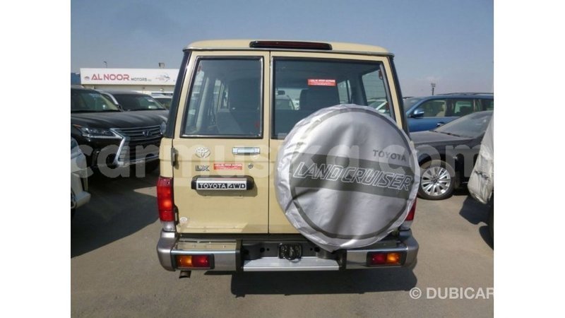 Big with watermark toyota land cruiser harare import dubai 12569