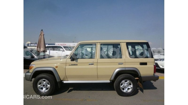 Big with watermark toyota land cruiser harare import dubai 12569