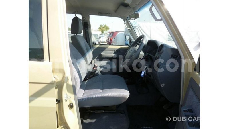 Big with watermark toyota land cruiser harare import dubai 12569