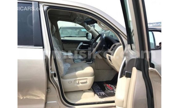 Nunua Imported Toyota Land Cruiser Nyingine Gari ndani ya Import - Dubai nchini Harare Nunua Imported Toyota Land Cruiser Nyingine Gari ndani ya Import - Dubai nchini Harare