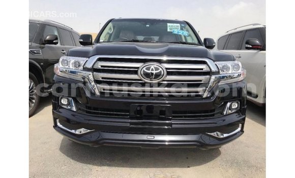 Nunua Imported Toyota Land Cruiser Nyeusi Gari ndani ya Import - Dubai nchini Harare Nunua Imported Toyota Land Cruiser Nyeusi Gari ndani ya Import - Dubai nchini Harare