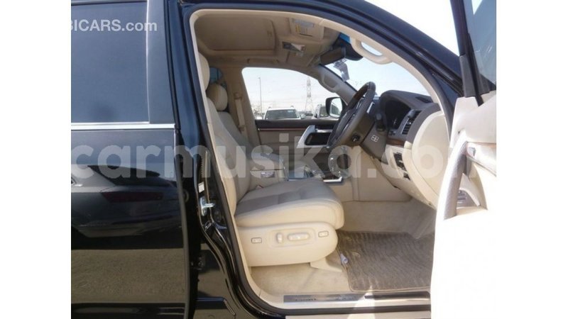 Big with watermark toyota land cruiser harare import dubai 12576