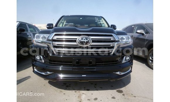 Tenga Imported Toyota Land Cruiser Nhema Mota in Import - Dubai in Harare Tenga Imported Toyota Land Cruiser Nhema Mota in Import - Dubai in Harare