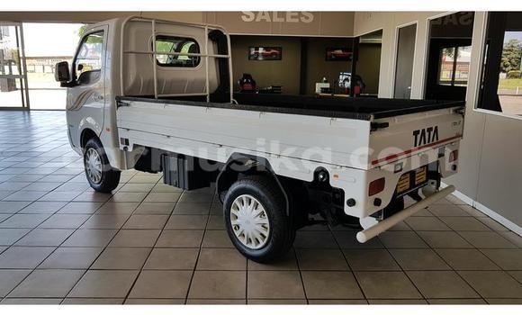 Acheter Occasion Utilitaire Toyota LITEACE Blanc à Beitbridge, Matabeleland South Acheter Occasion Utilitaire Toyota LITEACE Blanc à Beitbridge, Matabeleland South