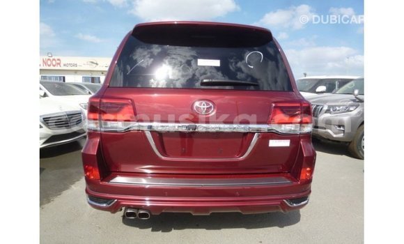 Tenga Imported Toyota Land Cruiser Tsvuku Mota in Import - Dubai in Harare Tenga Imported Toyota Land Cruiser Tsvuku Mota in Import - Dubai in Harare