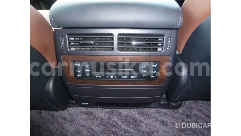 Big with watermark toyota land cruiser harare import dubai 12580