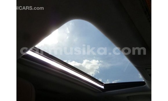 Tenga Imported Toyota Land Cruiser Tsvuku Mota in Import - Dubai in Harare Tenga Imported Toyota Land Cruiser Tsvuku Mota in Import - Dubai in Harare