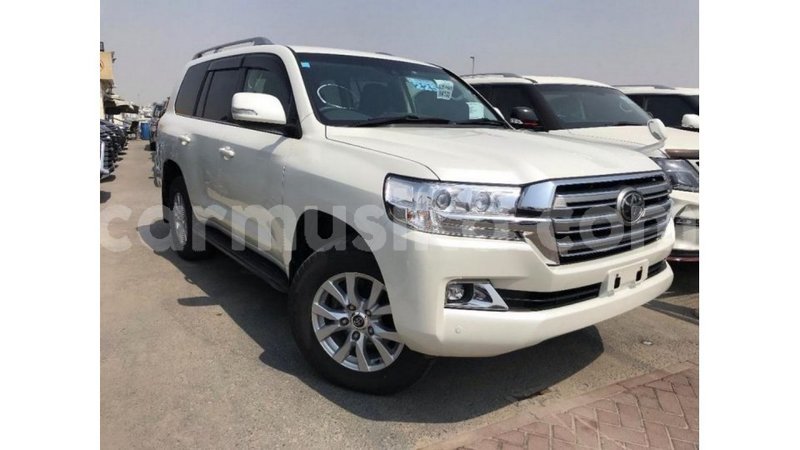 Big with watermark toyota land cruiser harare import dubai 12581