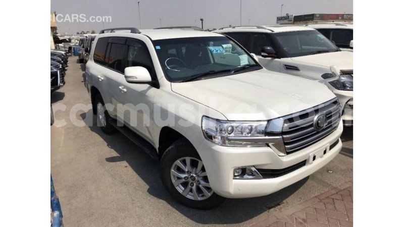 Big with watermark toyota land cruiser harare import dubai 12581